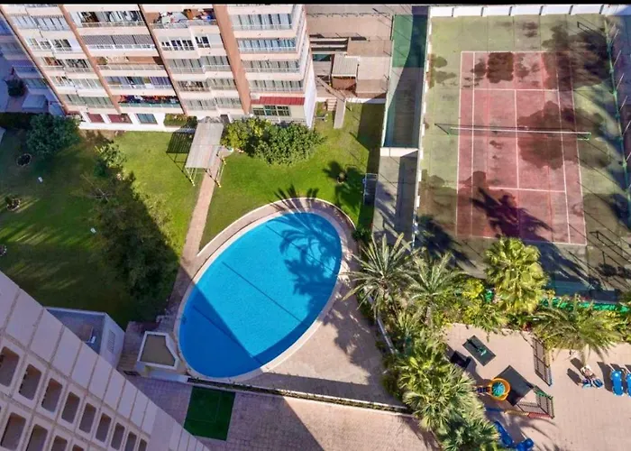 Turistico La Pinta Planta 18 *